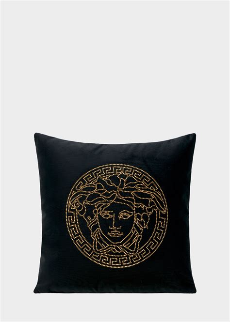 cuscino versace|Versace Home Luxury Pillows & Cushions .